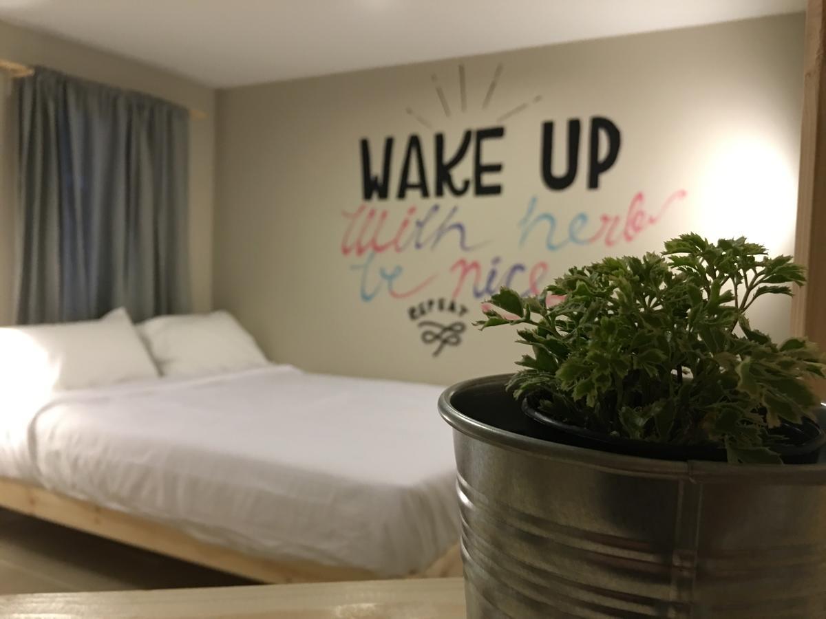 Wanmai Herb Garden Банкок Екстериор снимка